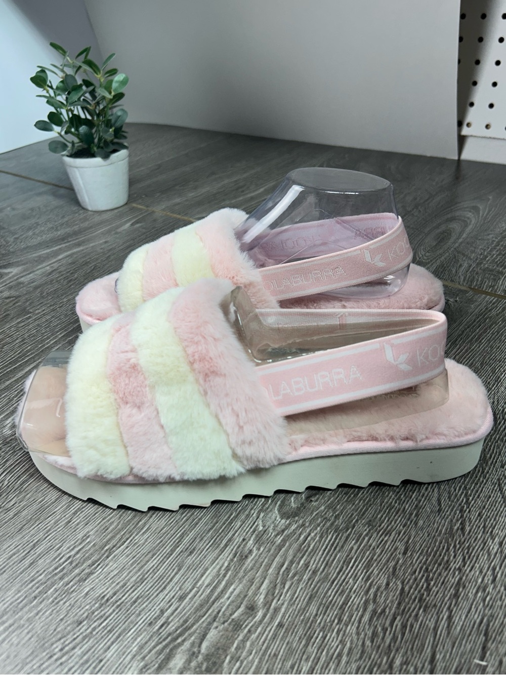 Koolaburra by Ugg Pink and Cream Faux Fur Slide Sandals